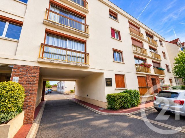 Appartement 3 pièces 66 m² · à Mantes-la-Jolie · 65,8 m² · 159 000 €