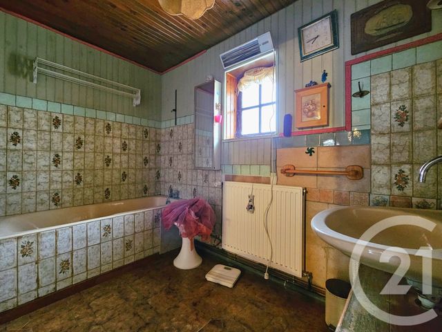 Maison à vendre - 5 pièces - 145,50 m2 - La Neuville Roy - 60 - PICARDIE