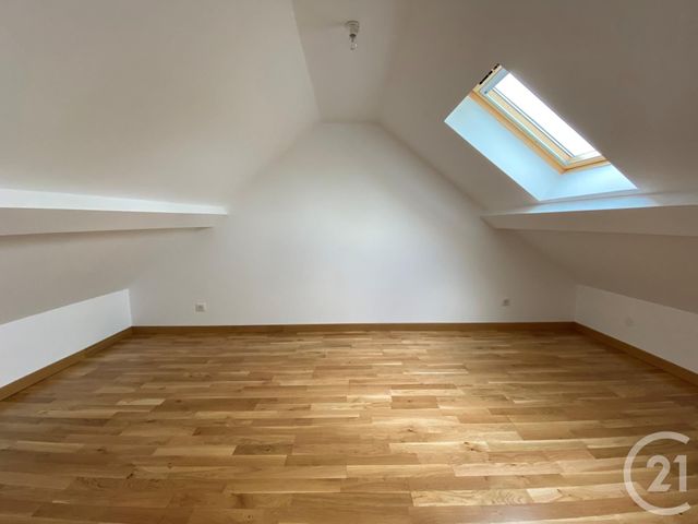 Maison &agrave; louer - 3 pi&egrave;ces - 59,53 m2 - Chevrieres - 60 - PICARDIE