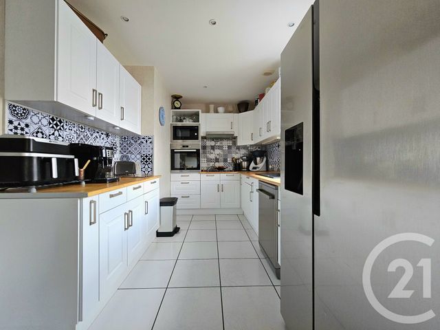 Maison à vendre - 5 pièces - 134 m2 - Estrees St Denis - 60 - PICARDIE