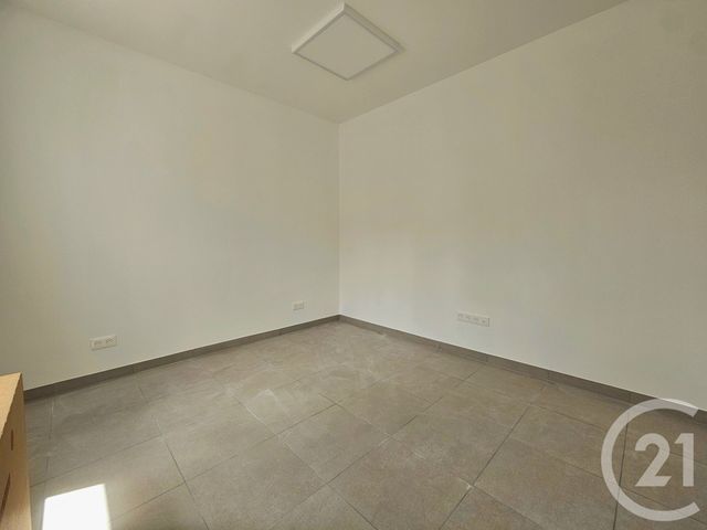 Maison à louer - 3 pièces - 40 m2 - Cressonsacq - 60 - PICARDIE