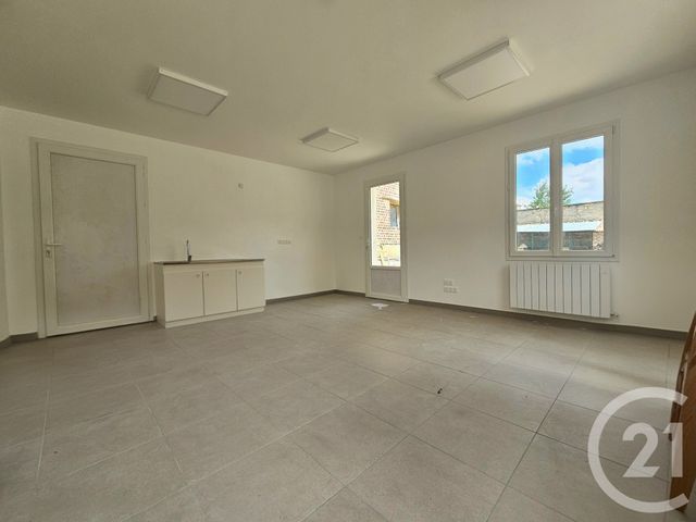 Maison à louer - 3 pièces - 40 m2 - Cressonsacq - 60 - PICARDIE