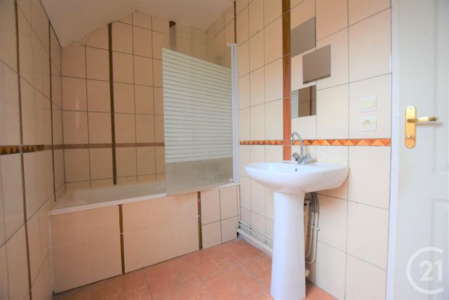 Maison à louer - 5 pièces - 101,35 m2 - Estrees St Denis - 60 - PICARDIE