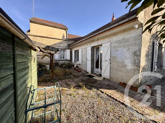 Maison à vendre - 6 pièces - 185 m2 - Orrouy - 60 - PICARDIE