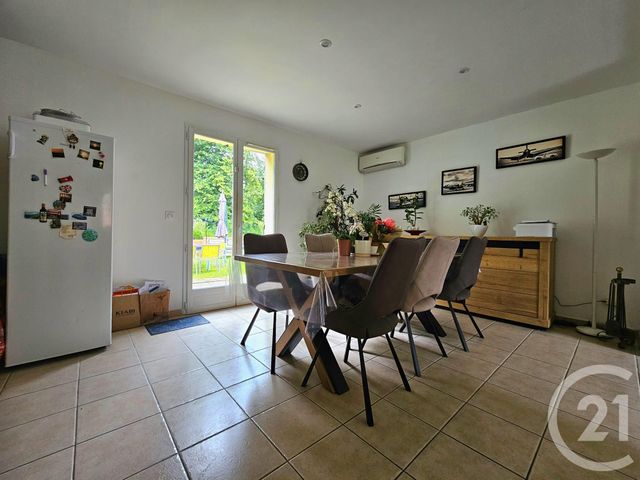 Maison &agrave; louer - 6 pi&egrave;ces - 120 m2 - Tricot - 60 - PICARDIE