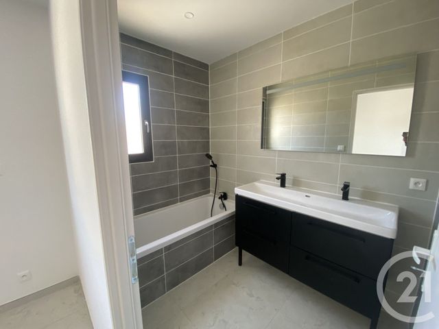 Maison &agrave; vendre - 4 pi&egrave;ces - 116,60 m2 - Nezignan L Eveque - 34 - LANGUEDOC-ROUSSILLON