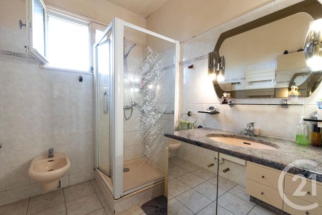 Maison à vendre - 5 pièces - 147 m2 - Castelnau De Guers - 34 - LANGUEDOC-ROUSSILLON