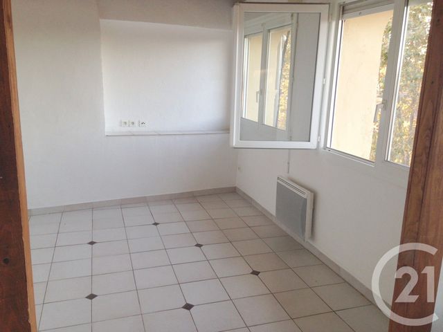 Appartement F2 à louer - 3 pièces - 53 m2 - Florensac - 34 - LANGUEDOC-ROUSSILLON