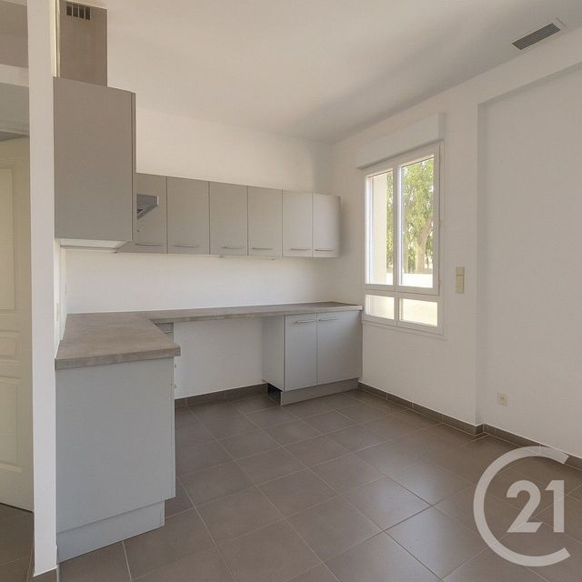 Appartement F3 à vendre - 3 pièces - 74,40 m2 - Beziers - 34 - LANGUEDOC-ROUSSILLON