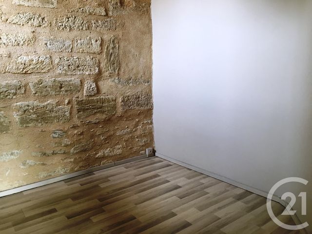 Appartement F3 &agrave; louer - 3 pi&egrave;ces - 65 m2 - Pezenas - 34 - LANGUEDOC-ROUSSILLON