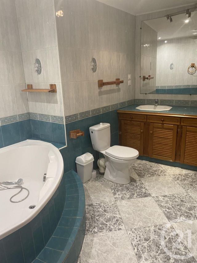Appartement F4 &agrave; louer - 4 pi&egrave;ces - 105 m2 - Montblanc - 34 - LANGUEDOC-ROUSSILLON