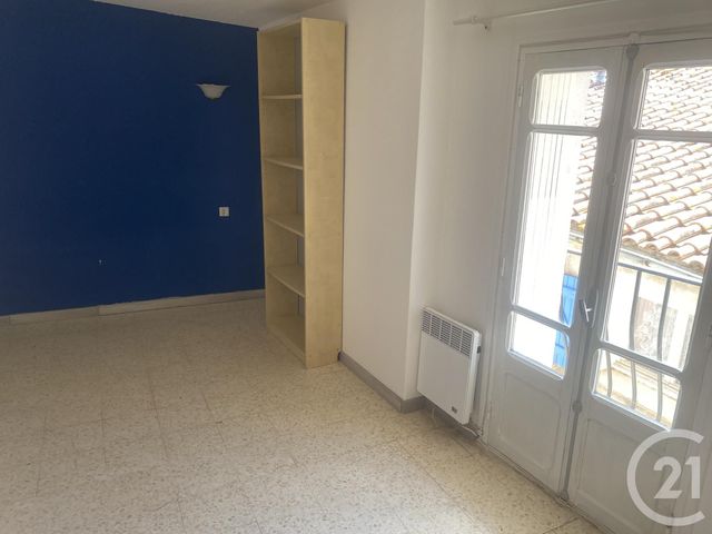 Maison &agrave; louer - 2 pi&egrave;ces - 55 m2 - Roujan - 34 - LANGUEDOC-ROUSSILLON