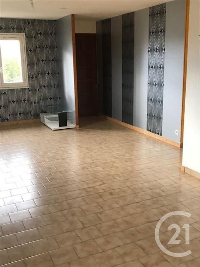 Appartement F4 &agrave; louer - 4 pi&egrave;ces - 74 m2 - Pezenas - 34 - LANGUEDOC-ROUSSILLON