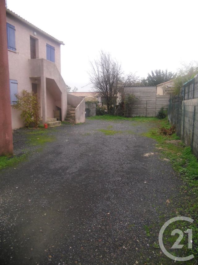 Appartement F4 &agrave; louer - 4 pi&egrave;ces - 74 m2 - Pezenas - 34 - LANGUEDOC-ROUSSILLON