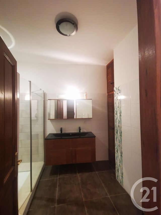 Maison &agrave; louer - 3 pi&egrave;ces - 87 m2 - St Genies De Fontedit - 34 - LANGUEDOC-ROUSSILLON