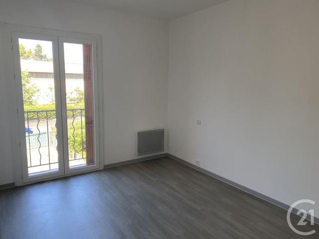 Appartement F5 à louer - 5 pièces - 109 m2 - Pezenas - 34 - LANGUEDOC-ROUSSILLON