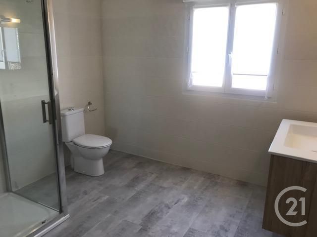 Maison à louer - 5 pièces - 125 m2 - Adissan - 34 - LANGUEDOC-ROUSSILLON