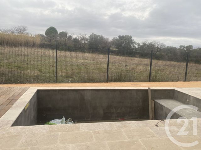 Maison &agrave; louer - 4 pi&egrave;ces - 114 m2 - Nezignan L Eveque - 34 - LANGUEDOC-ROUSSILLON