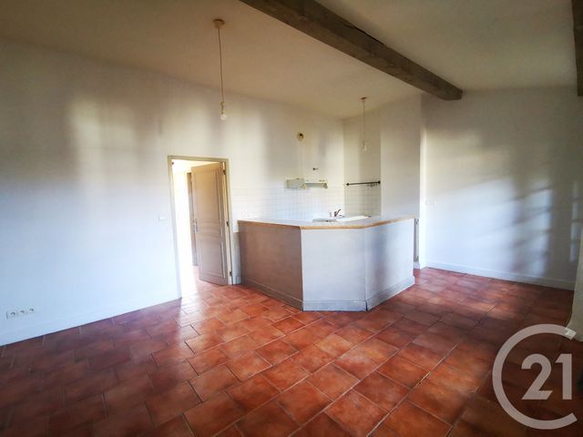Appartement &agrave; louer - 3 pi&egrave;ces - 52,63 m2 - Pezenas - 34 - LANGUEDOC-ROUSSILLON