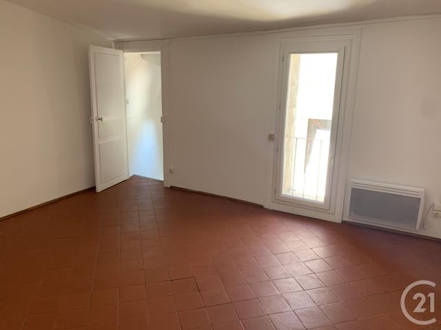 Appartement F3 &agrave; louer - 3 pi&egrave;ces - 60 m2 - Roujan - 34 - LANGUEDOC-ROUSSILLON