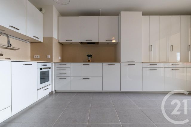 Appartement &agrave; vendre - 2 pi&egrave;ces - 42,44 m2 - Pezenas - 34 - LANGUEDOC-ROUSSILLON