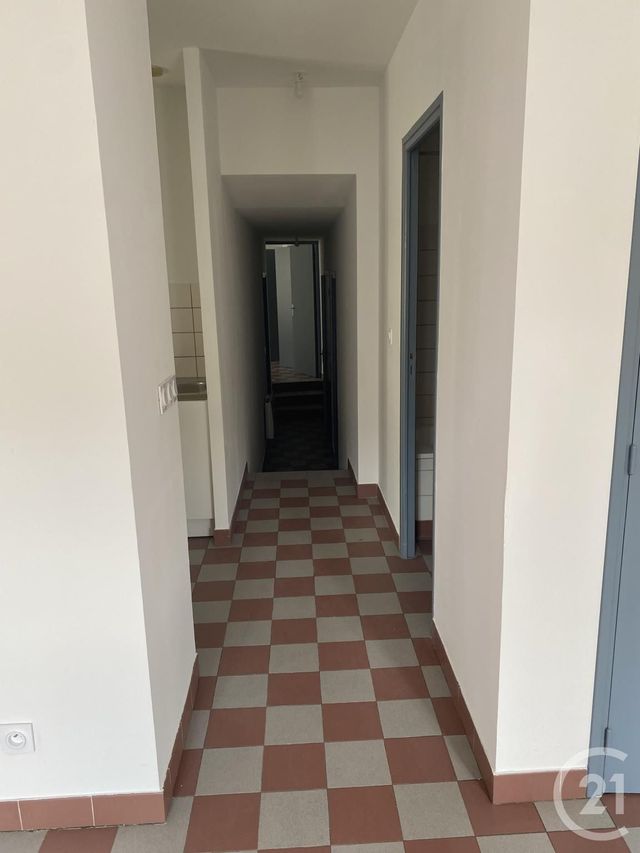 Appartement F3 &agrave; louer - 3 pi&egrave;ces - 68 m2 - Pezenas - 34 - LANGUEDOC-ROUSSILLON