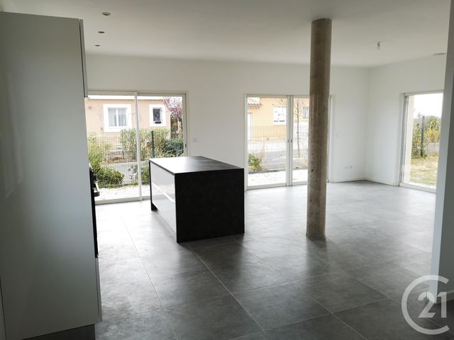 Maison &agrave; louer - 5 pi&egrave;ces - 124 m2 - Roujan - 34 - LANGUEDOC-ROUSSILLON