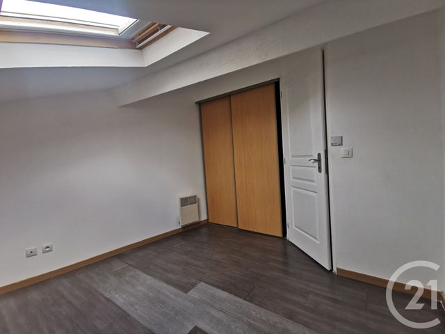 Maison &agrave; louer - 3 pi&egrave;ces - 68,75 m2 - Castelnau De Guers - 34 - LANGUEDOC-ROUSSILLON