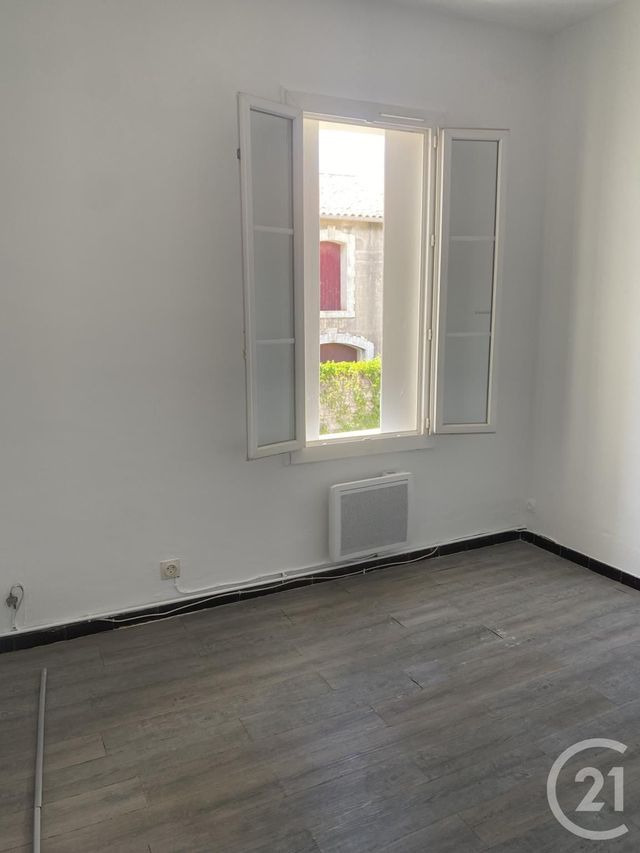 Maison &agrave; louer - 4 pi&egrave;ces - 112 m2 - Montagnac - 34 - LANGUEDOC-ROUSSILLON