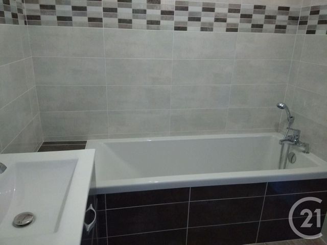 Appartement F3 &agrave; louer - 3 pi&egrave;ces - 88 m2 - Caux - 34 - LANGUEDOC-ROUSSILLON