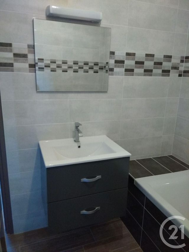 Appartement F3 &agrave; louer - 3 pi&egrave;ces - 88 m2 - Caux - 34 - LANGUEDOC-ROUSSILLON