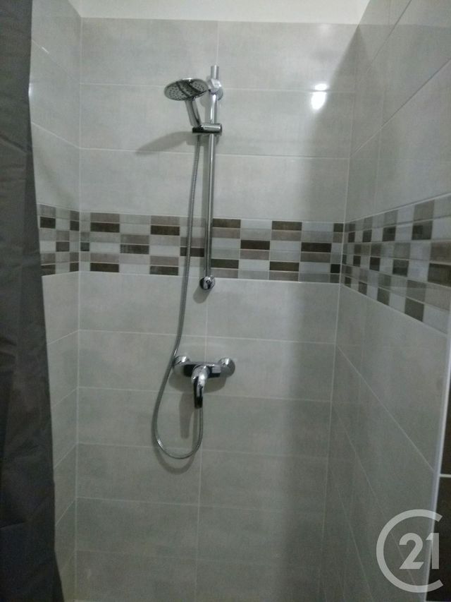Appartement F3 &agrave; louer - 3 pi&egrave;ces - 88 m2 - Caux - 34 - LANGUEDOC-ROUSSILLON