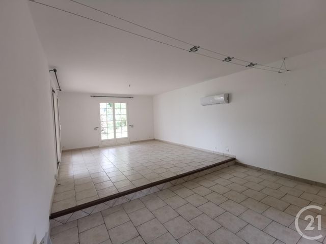 Maison &agrave; louer - 6 pi&egrave;ces - 135 m2 - Aumes - 34 - LANGUEDOC-ROUSSILLON