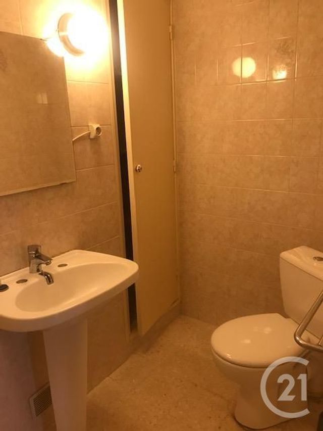 Maison &agrave; louer - 6 pi&egrave;ces - 149 m2 - Abeilhan - 34 - LANGUEDOC-ROUSSILLON