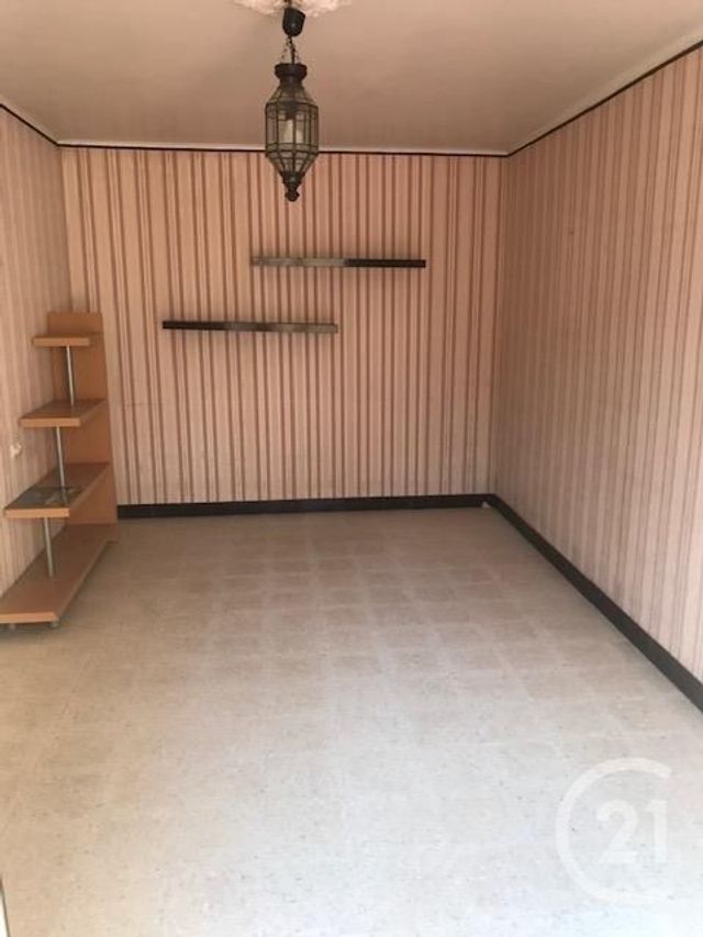 Maison &agrave; louer - 6 pi&egrave;ces - 149 m2 - Abeilhan - 34 - LANGUEDOC-ROUSSILLON