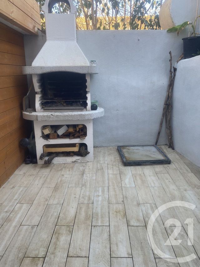 Maison &agrave; louer - 3 pi&egrave;ces - 87,14 m2 - Servian - 34 - LANGUEDOC-ROUSSILLON