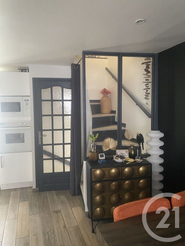 Maison &agrave; louer - 3 pi&egrave;ces - 87,14 m2 - Servian - 34 - LANGUEDOC-ROUSSILLON