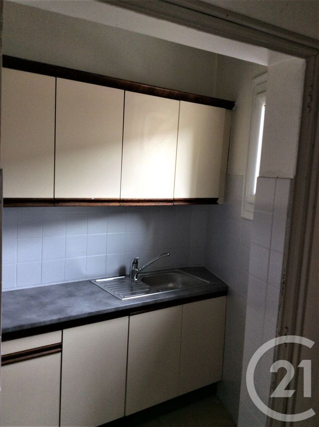 Maison &agrave; louer - 3 pi&egrave;ces - 76 m2 - Montagnac - 34 - LANGUEDOC-ROUSSILLON