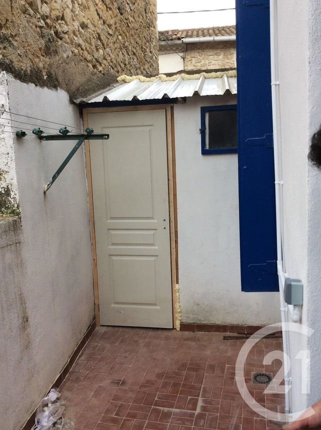 Maison &agrave; louer - 3 pi&egrave;ces - 76 m2 - Montagnac - 34 - LANGUEDOC-ROUSSILLON