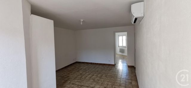 Appartement F3 &agrave; louer - 3 pi&egrave;ces - 60 m2 - Pezenas - 34 - LANGUEDOC-ROUSSILLON