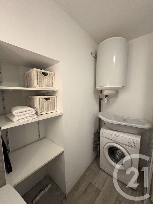 Appartement F2 &agrave; vendre - 2 pi&egrave;ces - 43,22 m2 - Pezenas - 34 - LANGUEDOC-ROUSSILLON