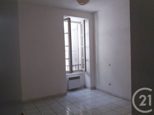 Appartement F4 &agrave; louer - 4 pi&egrave;ces - 82 m2 - Pezenas - 34 - LANGUEDOC-ROUSSILLON
