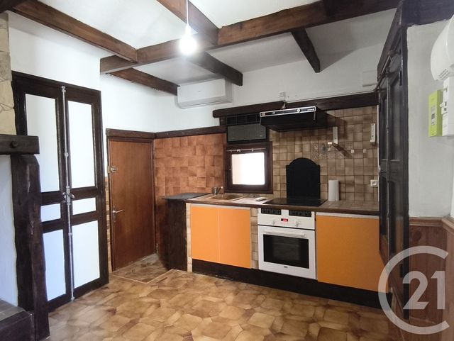 Appartement F2 &agrave; louer - 2 pi&egrave;ces - 41 m2 - Roujan - 34 - LANGUEDOC-ROUSSILLON
