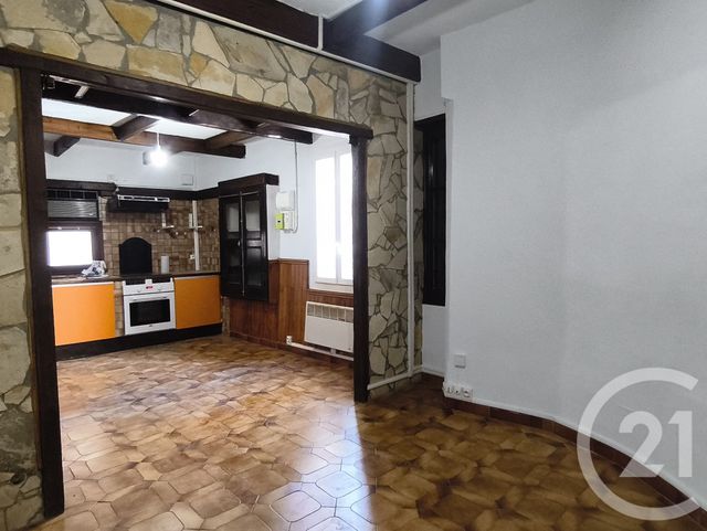 Appartement F2 &agrave; louer - 2 pi&egrave;ces - 41 m2 - Roujan - 34 - LANGUEDOC-ROUSSILLON