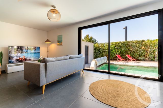 Maison &agrave; louer - 4 pi&egrave;ces - 108 m2 - Serignan - 34 - LANGUEDOC-ROUSSILLON