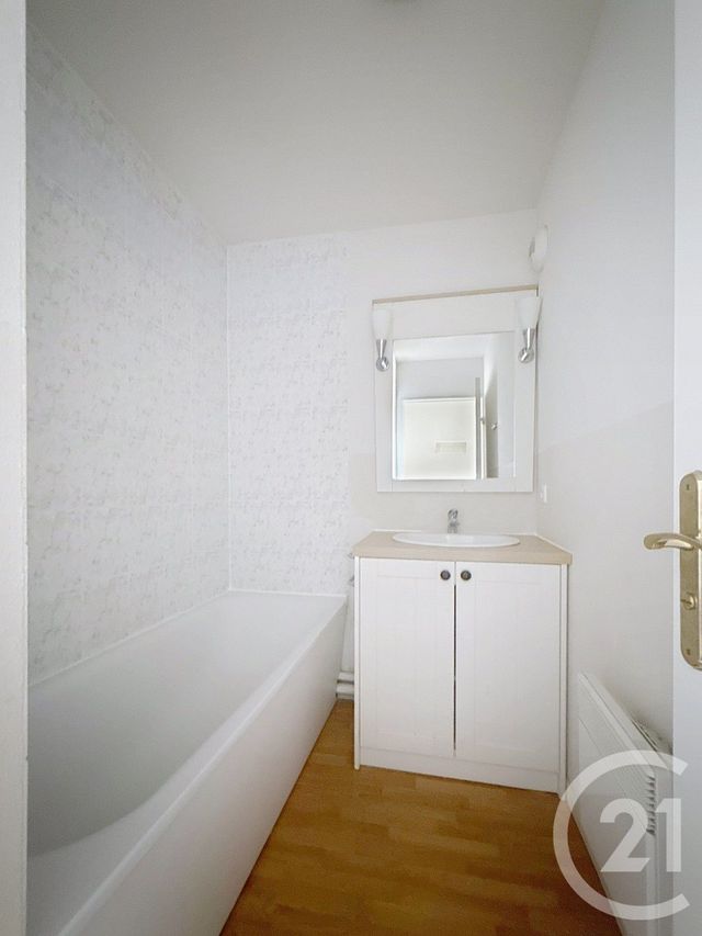 Appartement F2 à vendre - 2 pièces - 31,05 m2 - Boulleville - 27 - HAUTE-NORMANDIE