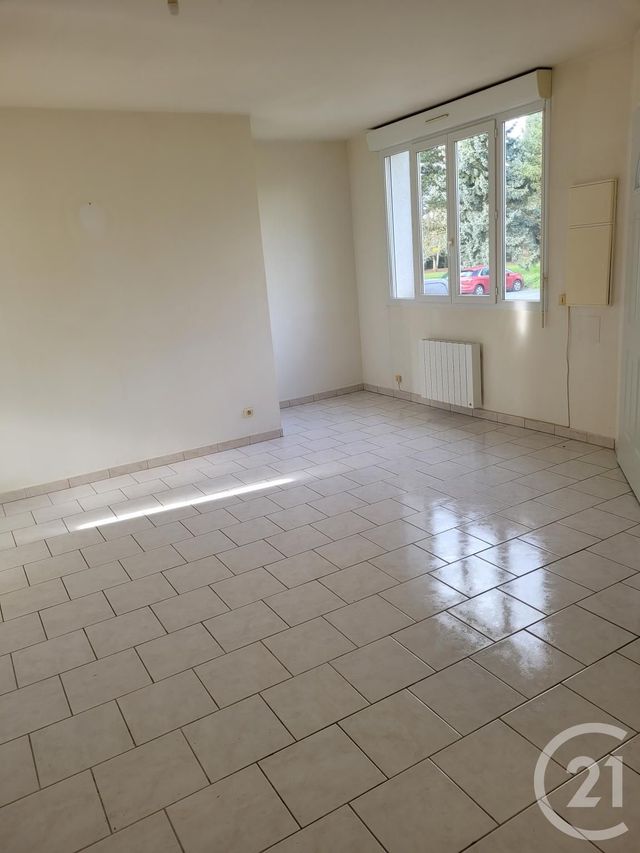 Appartement F2 &agrave; louer - 2 pi&egrave;ces - 42,89 m2 - Boulleville - 27 - HAUTE-NORMANDIE