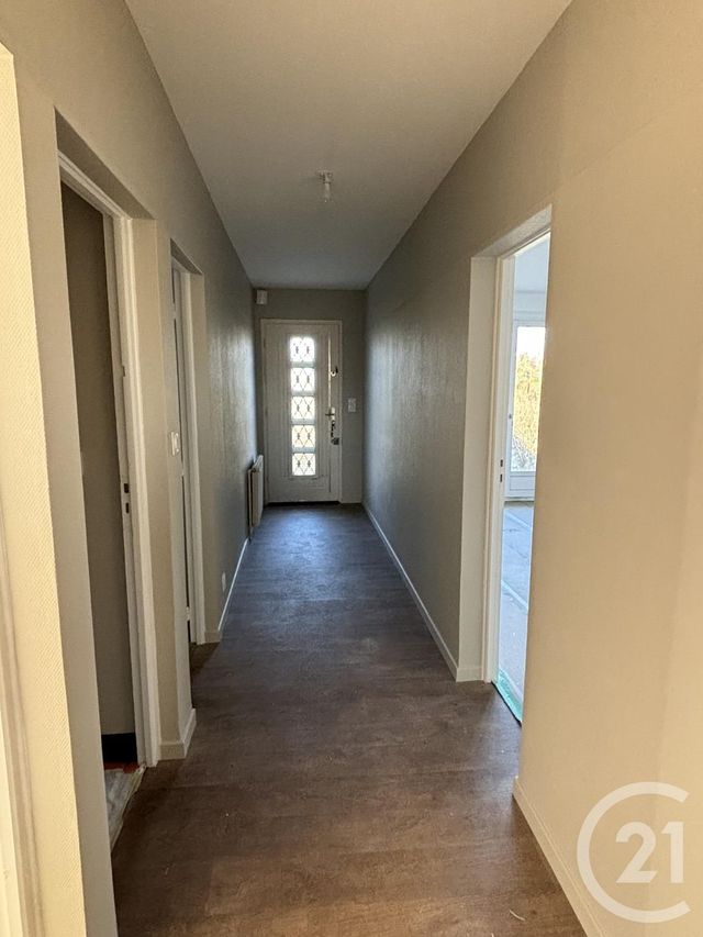 Maison &agrave; louer - 5 pi&egrave;ces - 197,43 m2 - Boulleville - 27 - HAUTE-NORMANDIE