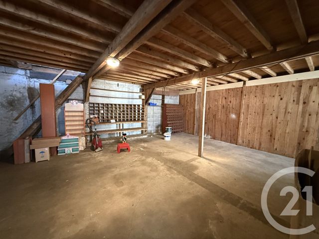 Parking &agrave; louer - 150 m2 - Beuzeville - 27 - HAUTE-NORMANDIE