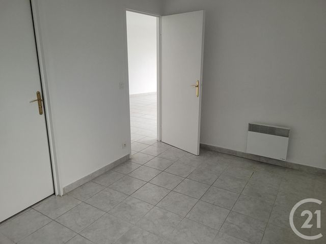 Appartement F2 &agrave; louer - 2 pi&egrave;ces - 42,93 m2 - Beuzeville - 27 - HAUTE-NORMANDIE